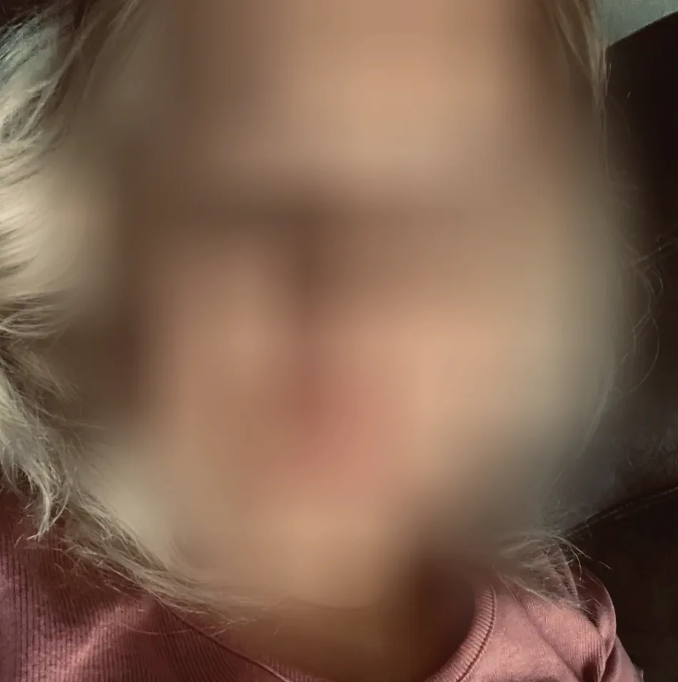 Helena, 29