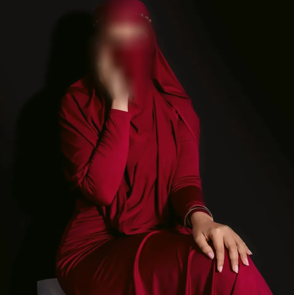 Ivana, 23