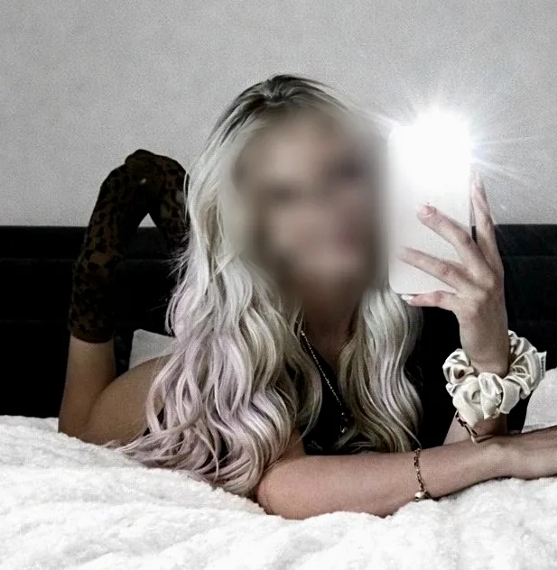 Jovana, 25