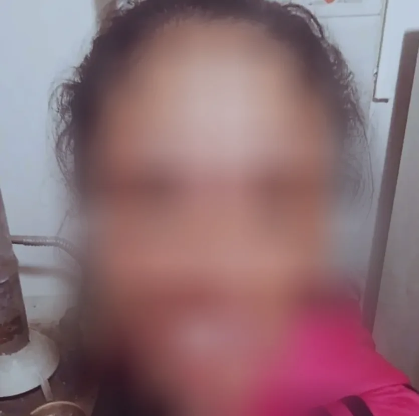 Melanie, 39