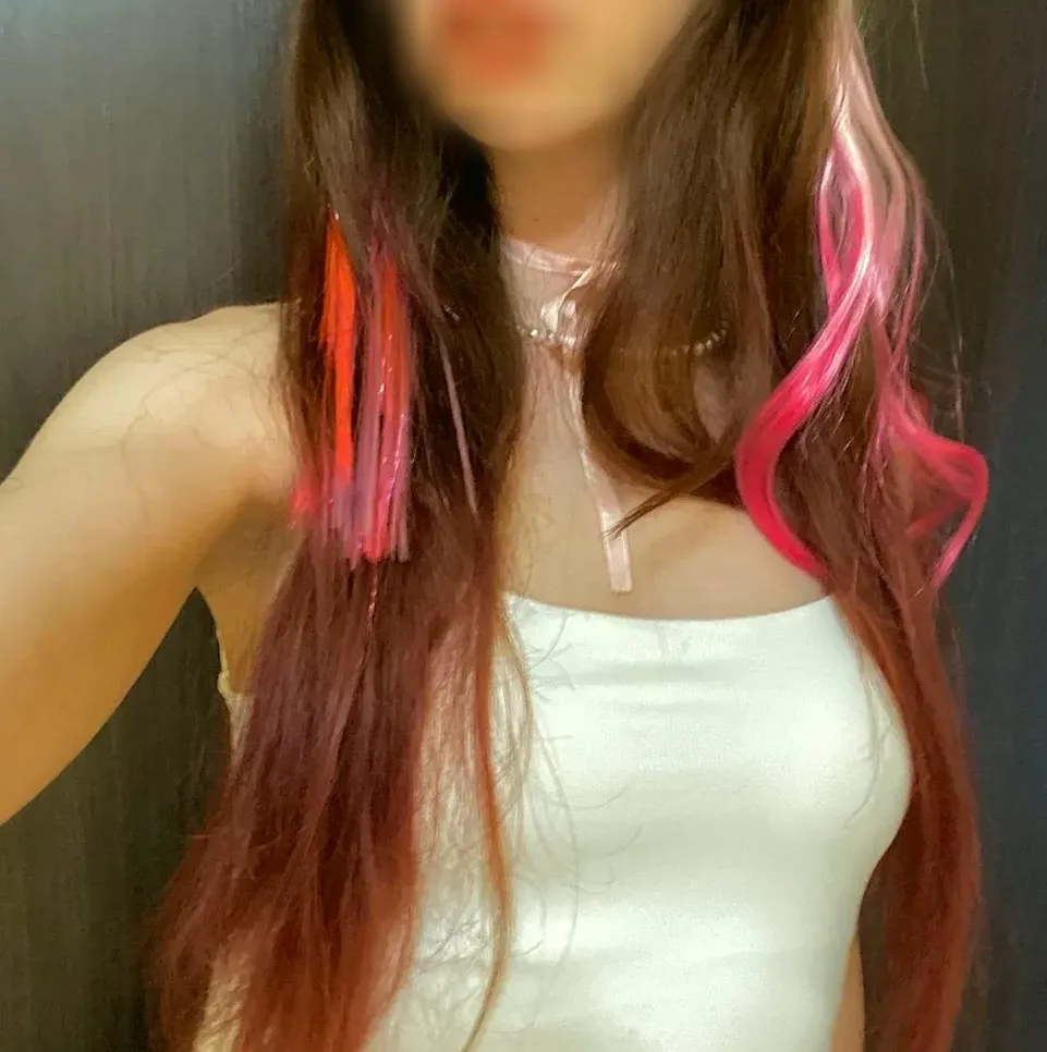 Sabine, 22